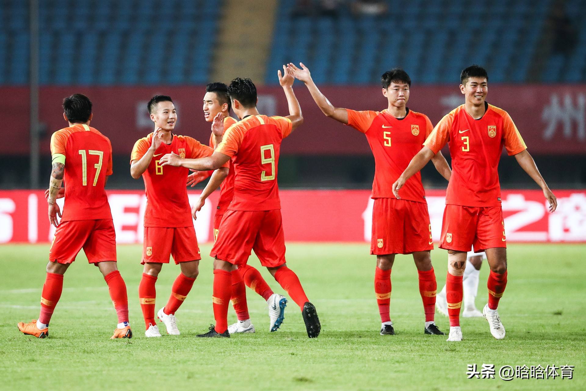 爱游戏体育-201516cba半决赛广东vs辽宁第一场